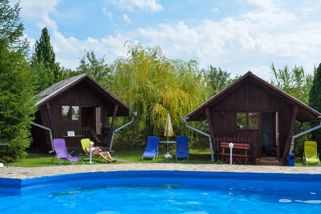 Camping Robinson Country Club أرادايا المظهر الخارجي الصورة